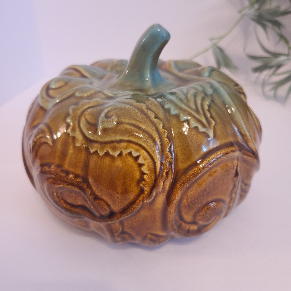 Ceramic Pumpkin Decor - Picture 3 of 4